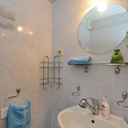 Holiday Labin 34 Дом отдыха Лабин